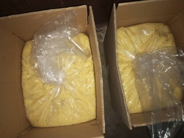 Raw shea butter wholesale Grade A 25kg bulk packaging from Ghana